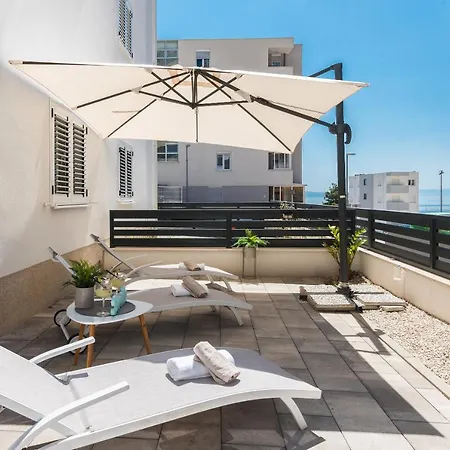 Luxury Smile-sea View Apartment Makarska